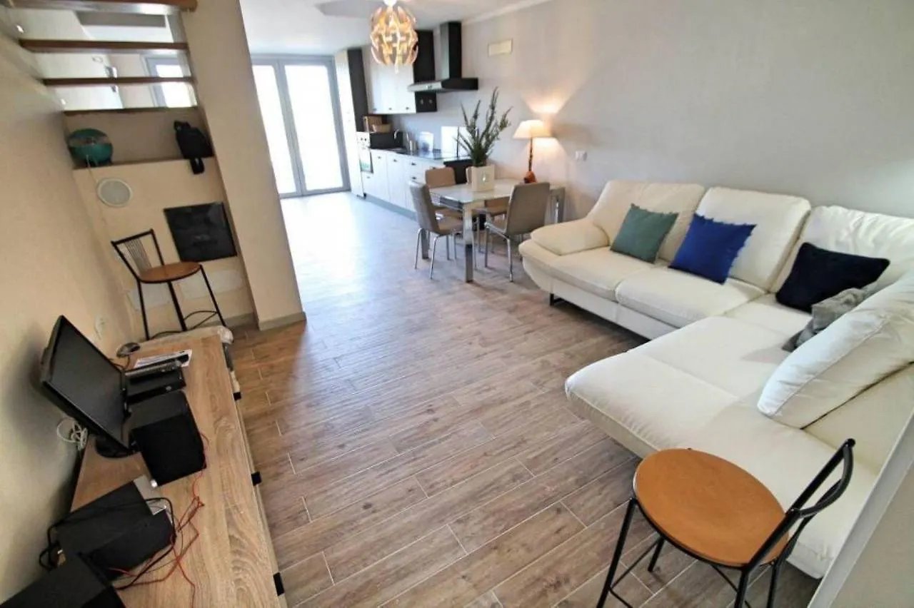 Relais Fiori D'Ulivo Villa Pescia Romana 0*,  Italy