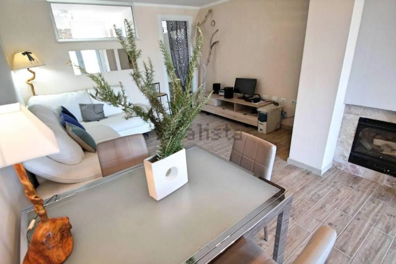 Holiday home Relais Fiori D'Ulivo Villa Pescia Romana Italy